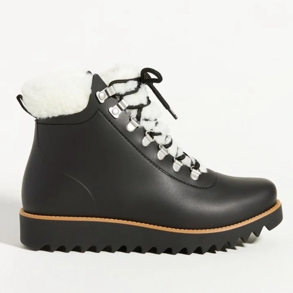 NWT Anthropologie Black Rubber Cream Sherpa Lace Up Snow Rain Boots Size 6